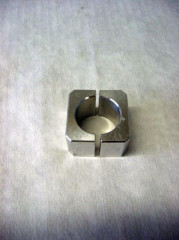 Brides de cartouce KYB diam.28mm