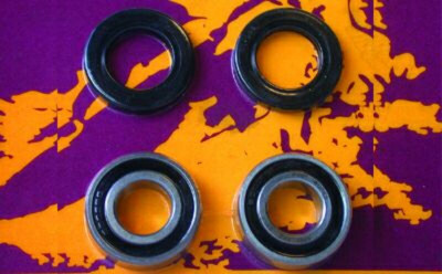 Kit roulements de roue avant + joints Pivot Works | YAMAHA WRZ 250, YAMAHA YZ 125, YAMAHA YZ 250