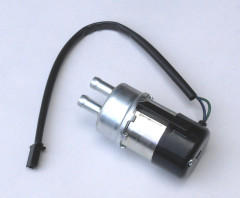 Pompe à essence marque TOURMAX