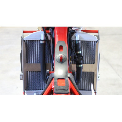 Protection de radiateur alu Axp | Motocross RIEJU, GAS GAS