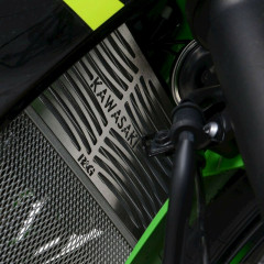 Protection de radiateur inox R&G | Moto KAWASAKI