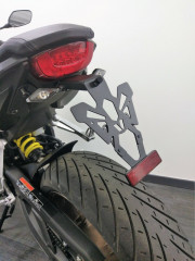 Support de plaque marque V PARTS noir Honda CB650R